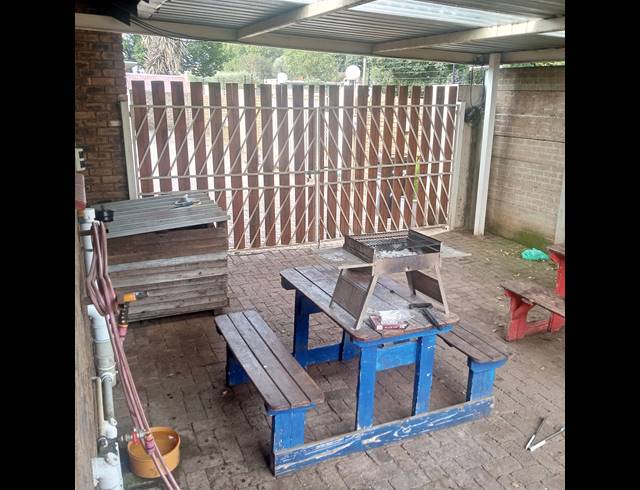 1 BEDROOM TOWNHOUSE FOR SALE IN BOKSBURG NORTH